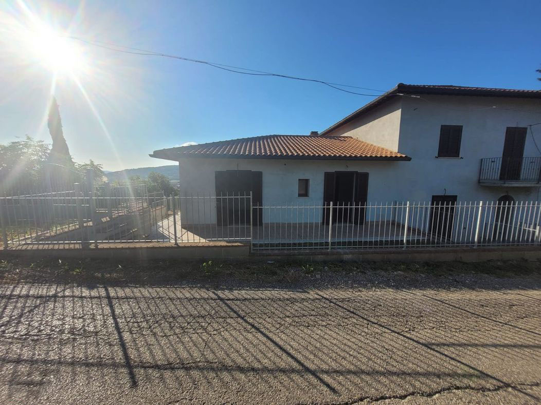 APPARTAMENTO VENDITA PERUGIA 	PREPO	