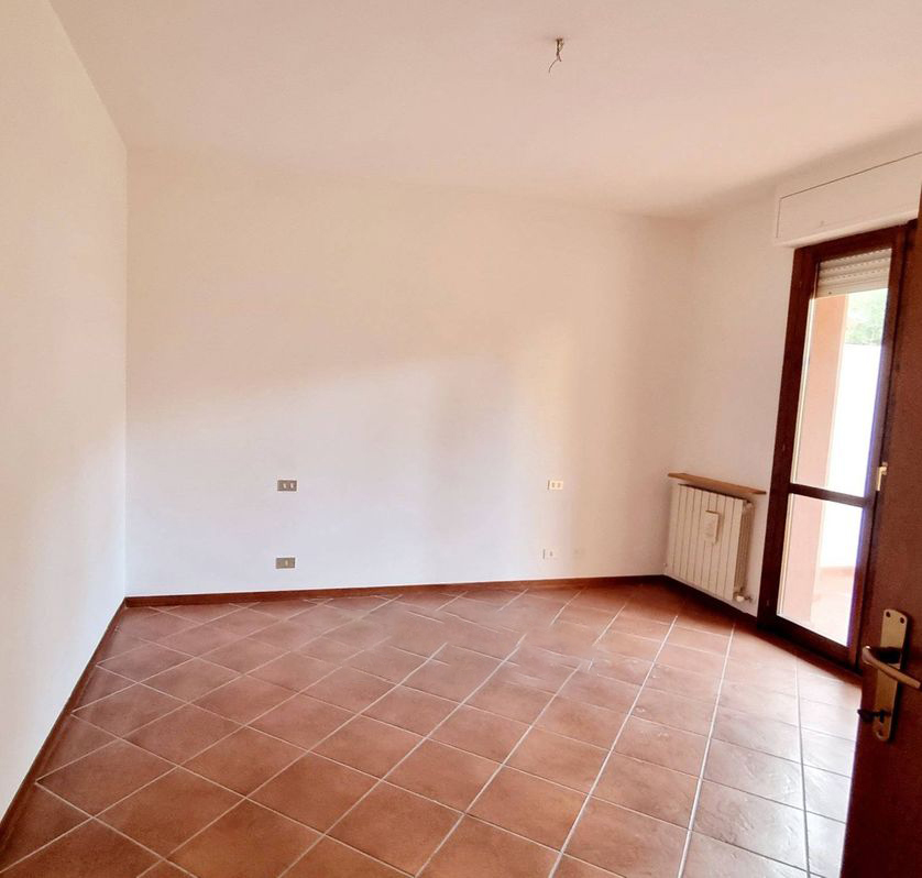 VILLA A SCHIERA VENDITA PERUGIA PRETOLA