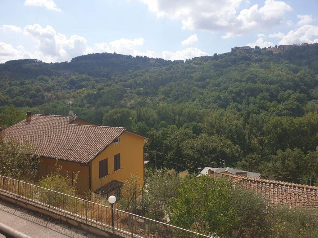 APPARTAMENTO VENDITA PERUGIA PONTE RIO
