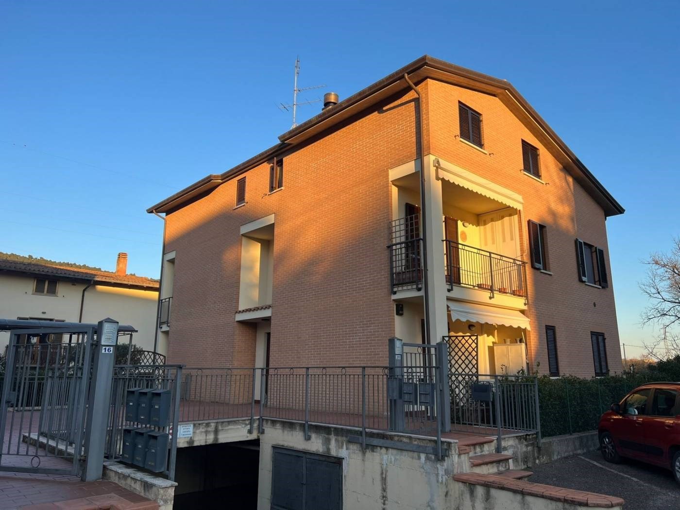 APPARTAMENTO VENDITA PERUGIA 	SANTA SABINA	