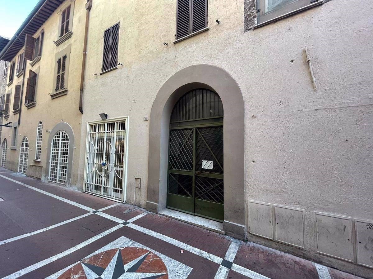 APPARTAMENTO VENDITA TERNI CENTRO STORICO