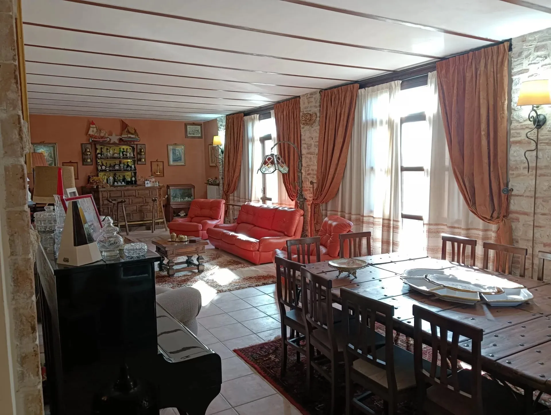 VILLA VENDITA CORCIANO SAN MARIANO