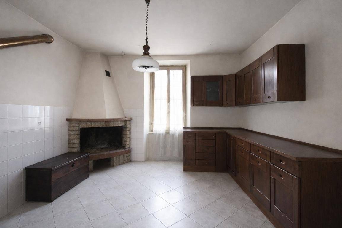 CIELO - TERRA VENDITA STRONCONE