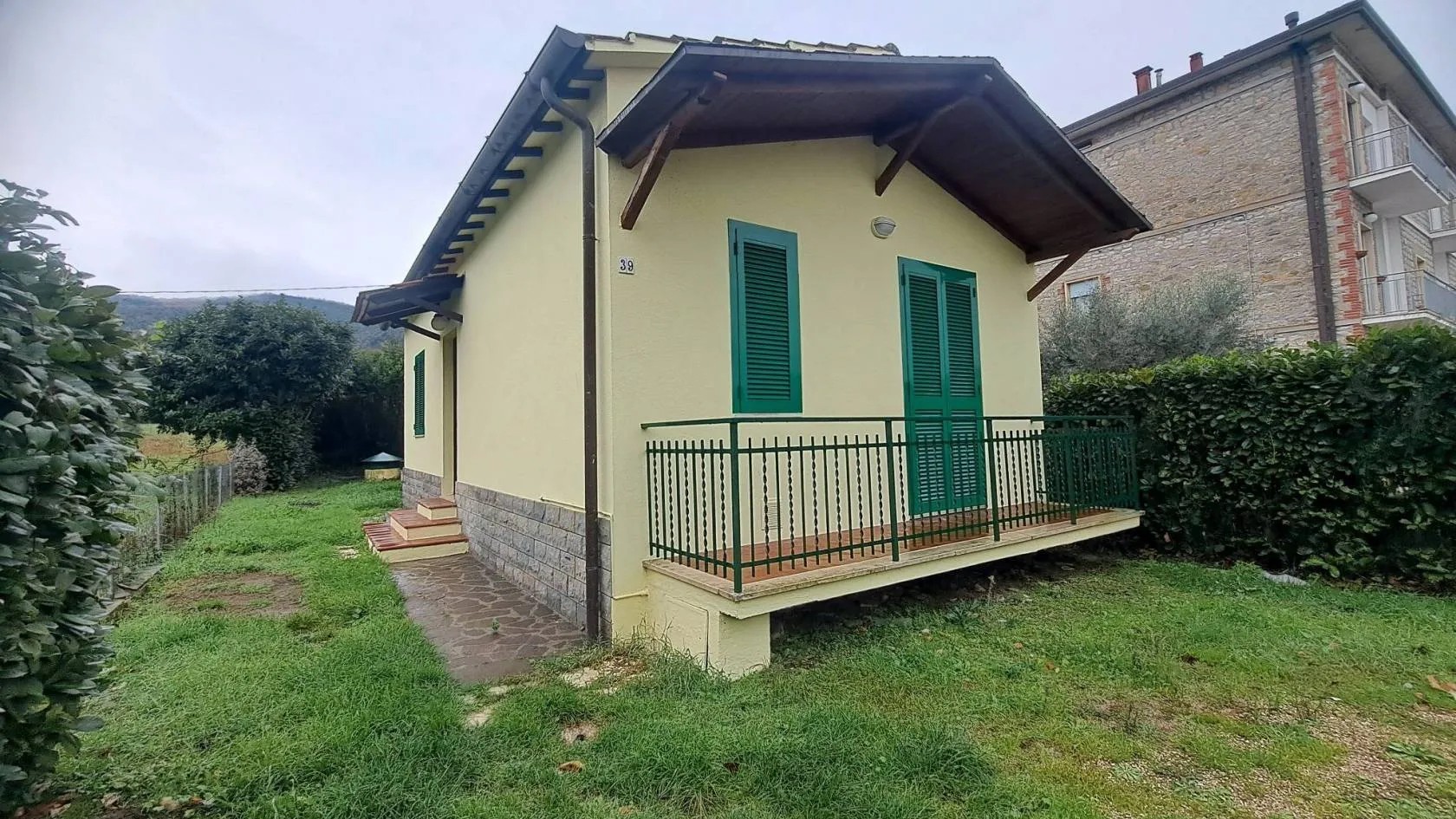 CASA INDIPENDENTE VENDITA MAGIONE