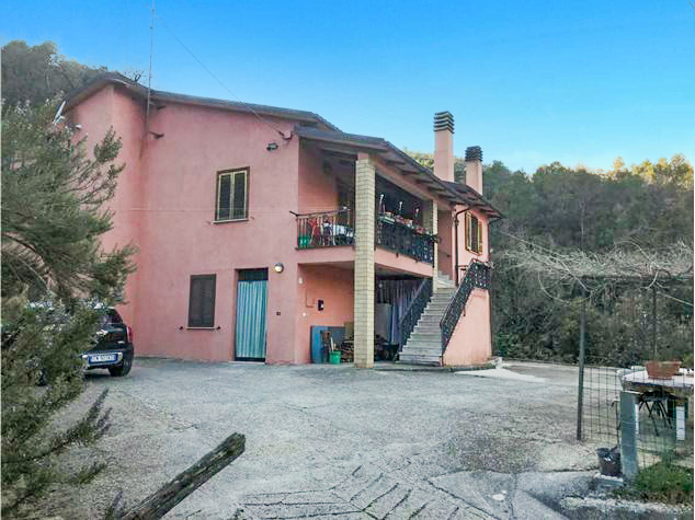 CASA INDIPENDENTE VENDITA SPOLETO