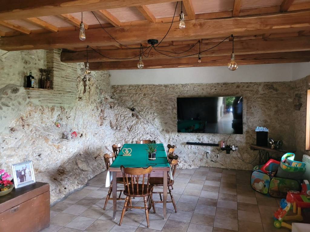 APPARTAMENTO VENDITA TERNI VALENZA