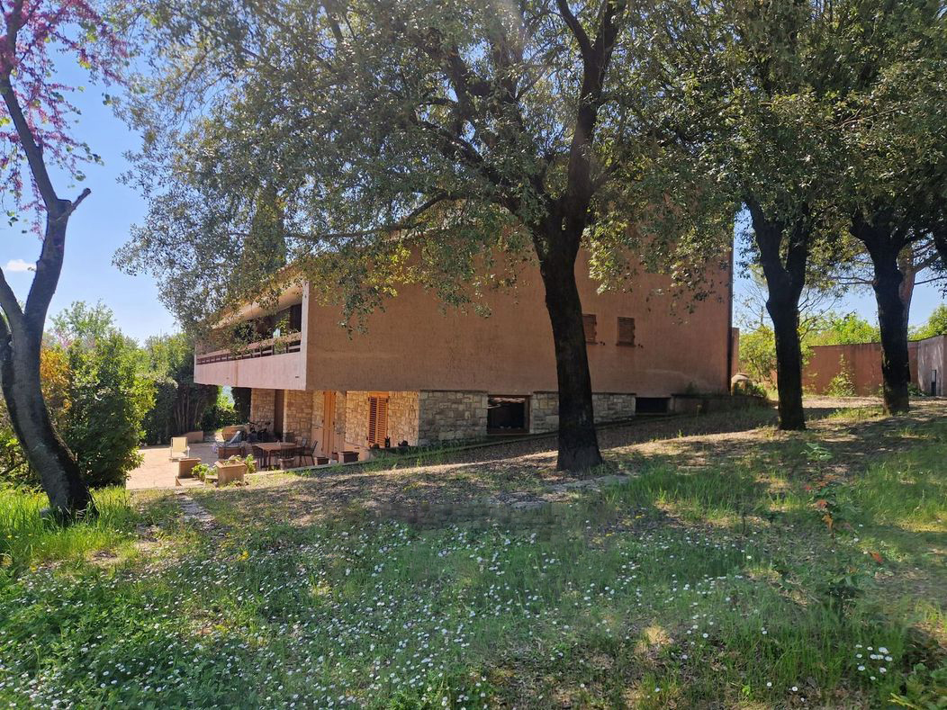 VILLA PORZIONE VENDITA PERUGIA PALLOTTA