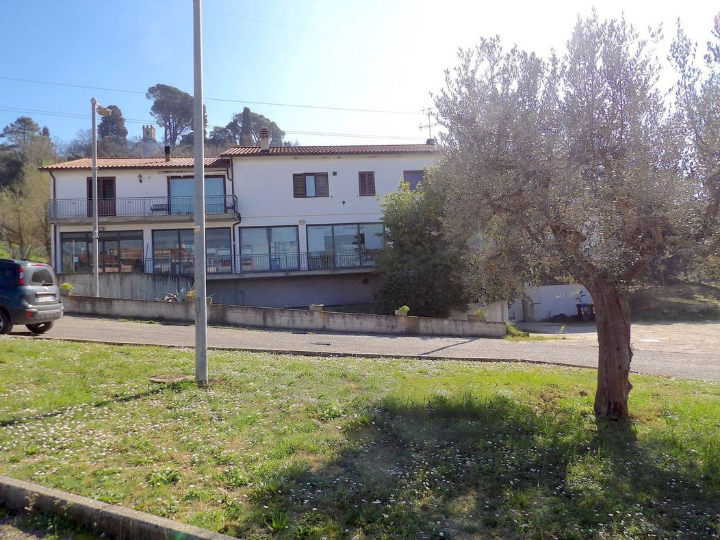 CASA INDIPENDENTE VENDITA NARNI