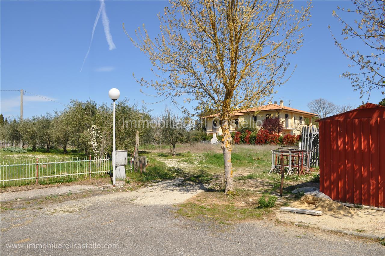 TERRENO EDIFICABILE VENDITA CASTIGLIONE DEL LAGO