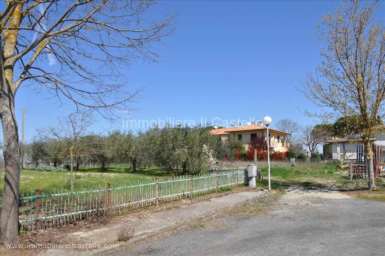 TERRENO EDIFICABILE VENDITA CASTIGLIONE DEL LAGO