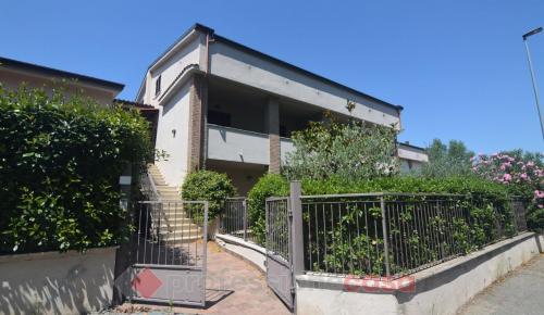 QUADRILOCALE VENDITA PERUGIA