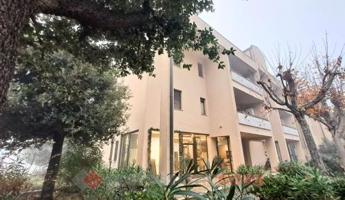 NEGOZIO VENDITA PERUGIA