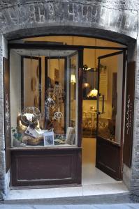 UFFICIO VENDITA PERUGIA