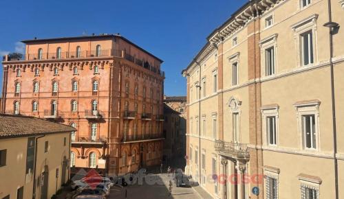 QUADRILOCALE VENDITA PERUGIA