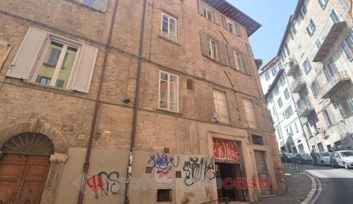 NEGOZIO VENDITA PERUGIA
