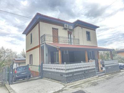 CASA INDIPENDENTE VENDITA PERUGIA PRETOLA