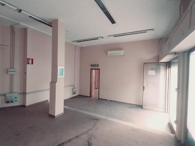 NEGOZIO AFFITTO TERNI
