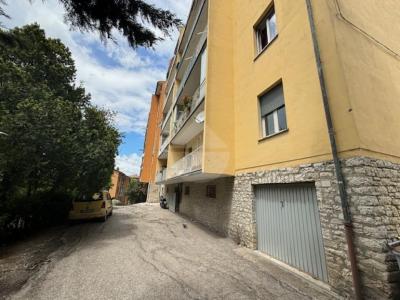 BOX - GARAGE VENDITA PERUGIA FONTI COPERTE