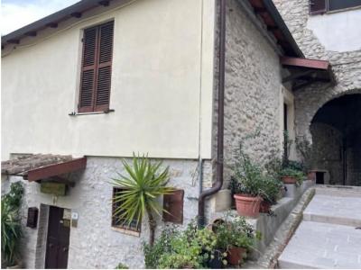CIELO - TERRA VENDITA TERNI BORGO BOVIO