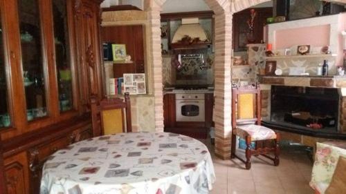 CASA INDIPENDENTE VENDITA TERNI BORGO BOVIO