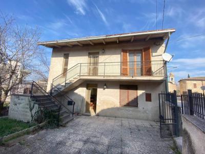 CASA INDIPENDENTE VENDITA TREVI