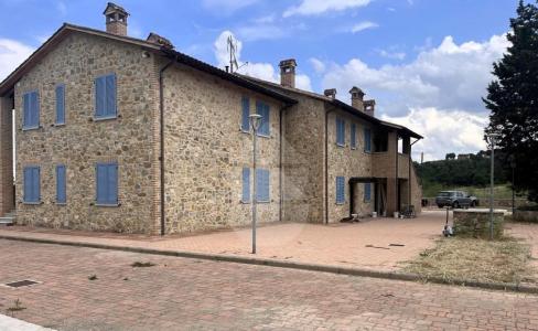 TRILOCALE AFFITTO PERUGIA CAPANNE