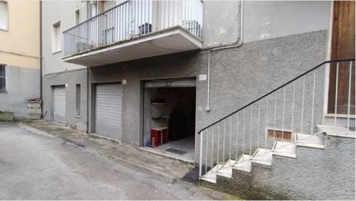 BOX - GARAGE VENDITA PERUGIA CASE BRUCIATE