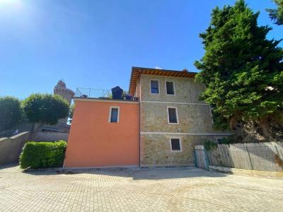 CASA INDIPENDENTE VENDITA PIEGARO