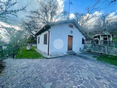 CASA INDIPENDENTE VENDITA STRONCONE