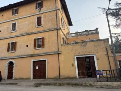 NEGOZIO VENDITA PERUGIA COLOMBELLA