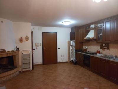 VILLA A SCHIERA VENDITA TERNI 	GABELLETTA	