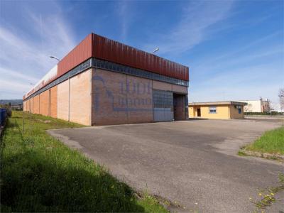 CAPANNONE VENDITA TODI