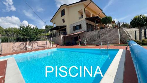 VILLA BIFAMILIARE VENDITA PERUGIA MONTEBELLO