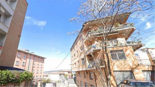 4 O PIÙ LOCALI VENDITA PERUGIA