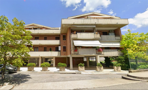 TRILOCALE VENDITA PERUGIA SETTEVALLI