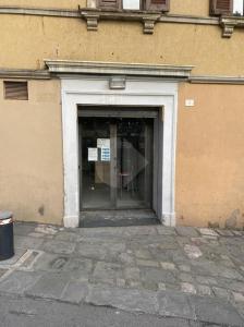 NEGOZIO AFFITTO PERUGIA CENTRO STORICO