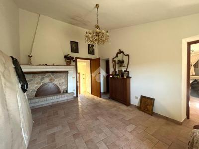 CASA INDIPENDENTE VENDITA MASSA MARTANA