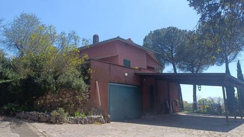 VILLA BIFAMILIARE VENDITA PERUGIA MONTE MALBE