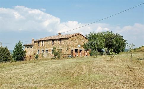 RUSTICO - CASALE VENDITA PANICALE