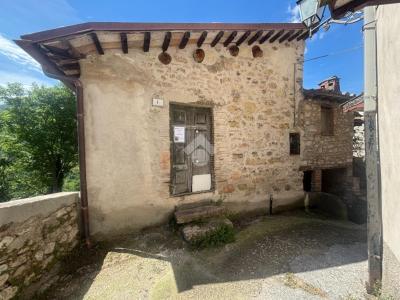 RUSTICO - CASALE VENDITA TERNI