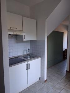 MONOLOCALE VENDITA PERUGIA PONTE RIO