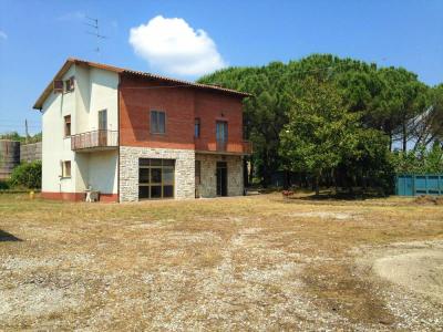 CASA INDIPENDENTE VENDITA CASTIGLIONE DEL LAGO