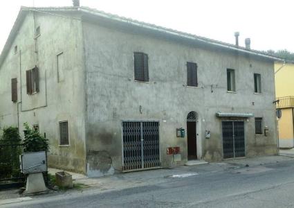 NEGOZIO VENDITA PERUGIA SANTA MARIA ROSSA