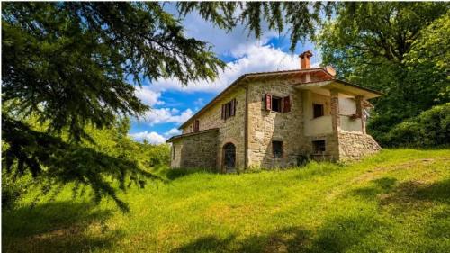 RUSTICO - CASALE VENDITA VALFABBRICA