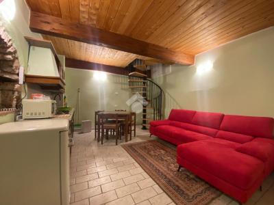 BILOCALE AFFITTO ACQUASPARTA