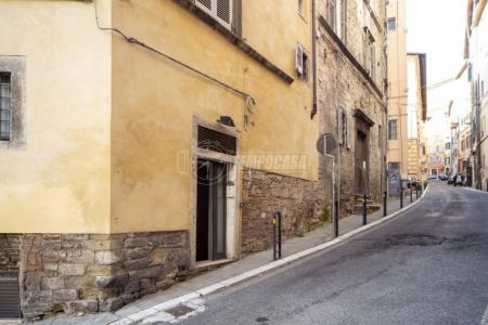 MONOLOCALE VENDITA PERUGIA CENTRO STORICO