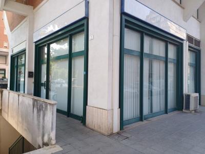 NEGOZIO VENDITA TERNI CENTRO STORICO