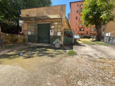 MAGAZZINO VENDITA TERNI
