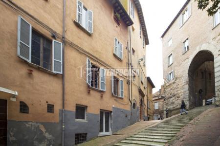 APPARTAMENTO VENDITA PERUGIA CENTRO STORICO