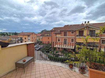 BILOCALE VENDITA TERNI BORGO RIVO